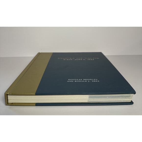 Voices of Valor : D-Day, June 6 1944 by Ronald J. Drez and Douglas Brinkley... - Picture 4 of 13